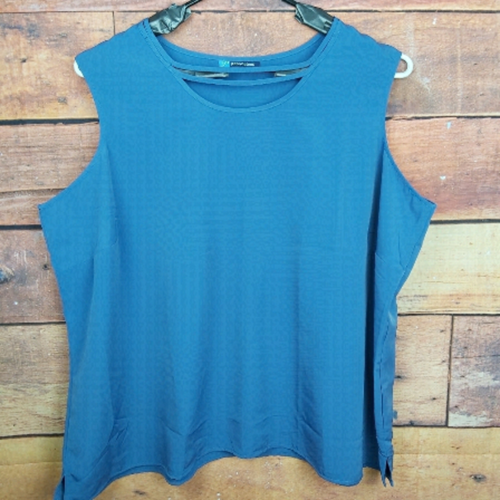 Plus Size 𝅺Penningtons Sleeveless Top Size 28